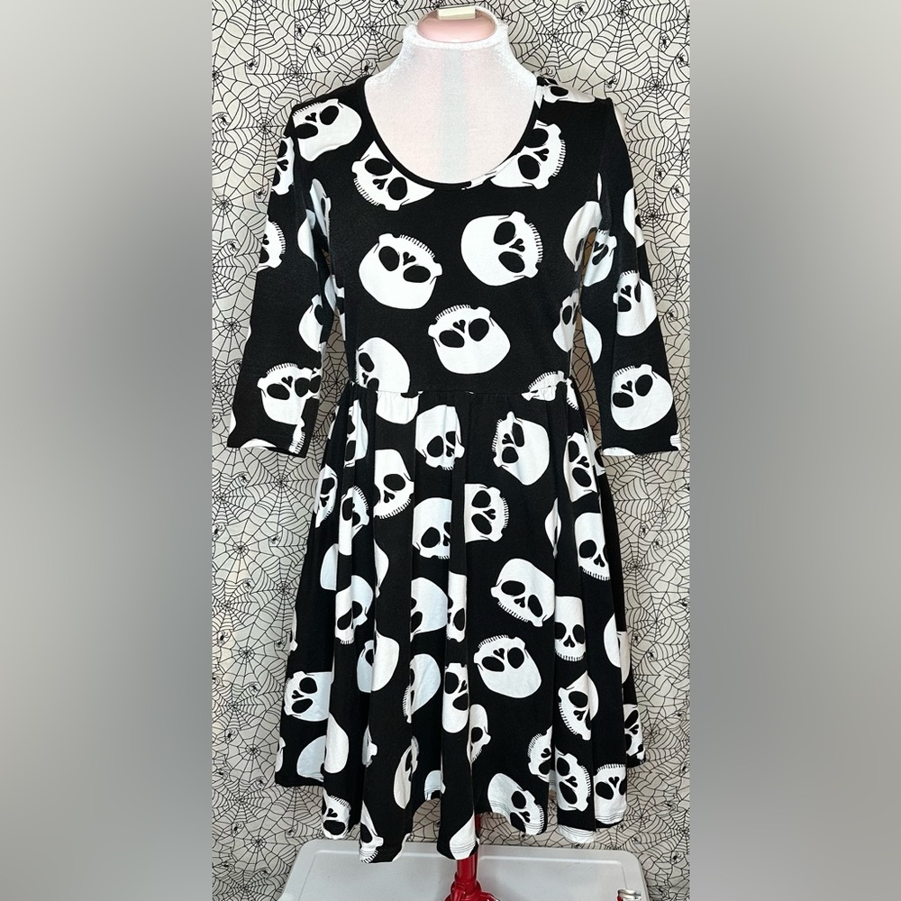 DEADLY DAMES BY MICHELINE PITT HOT ROD HONEY SKULL DRESS